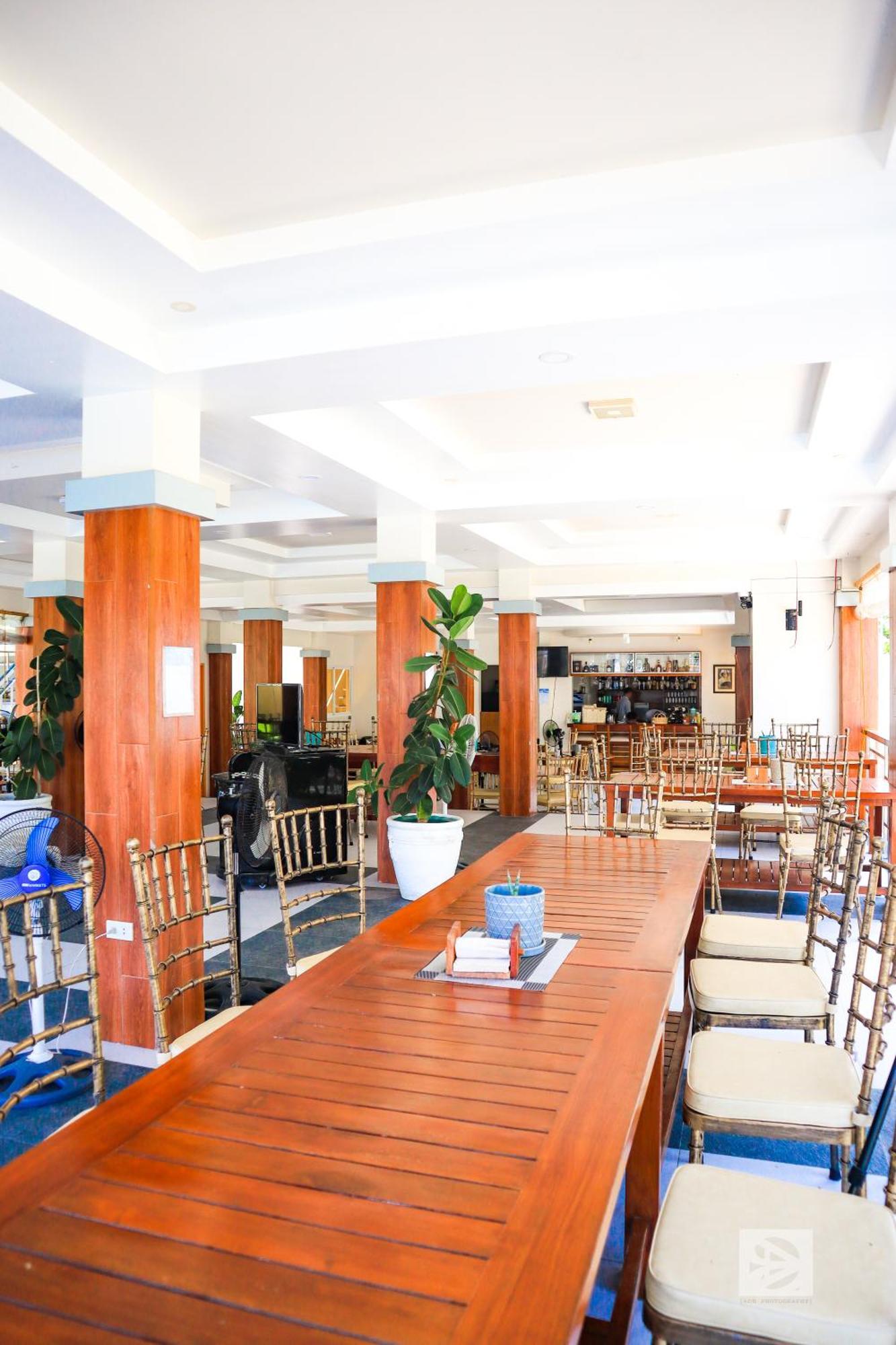 Youhan Beach Resort サン・アントニオ エクステリア 写真